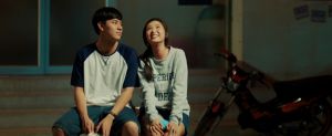 Nanon(左)與Film(右)在片中大談青澀愛戀。(圖/采昌國際多媒體提供) ▲Nanon(左)與Film(右)在片中大談青澀愛戀。(圖/采昌國際多媒體提供)