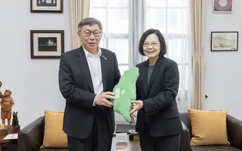 昔「蔡柯會」全程閉門都OK 吳思瑤批:黃國昌偏不行